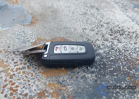 2009 Hyundai Genesis 3.8 from USA, damaged, VIN KMHGC46E99U025450